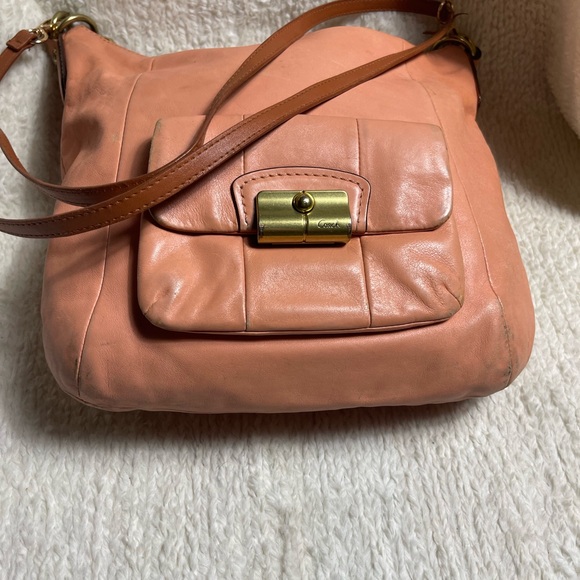 Coach Peach Leather Shoulder Bag - Picture 6 of 10